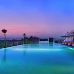 De Vins Sky Hotel Seminyak 